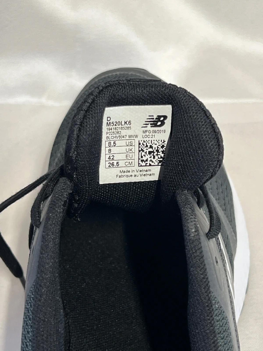 New Balance | 8 | New In Box