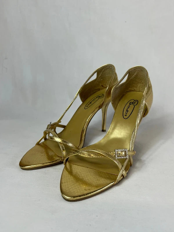 No Doubt | Size 6 | Y2K Gold Toned Strappy Heels