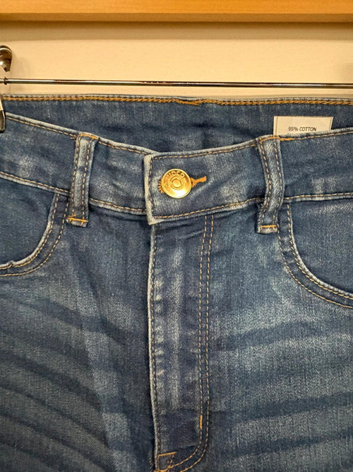 Brand new Divided Blue Jeans 10r