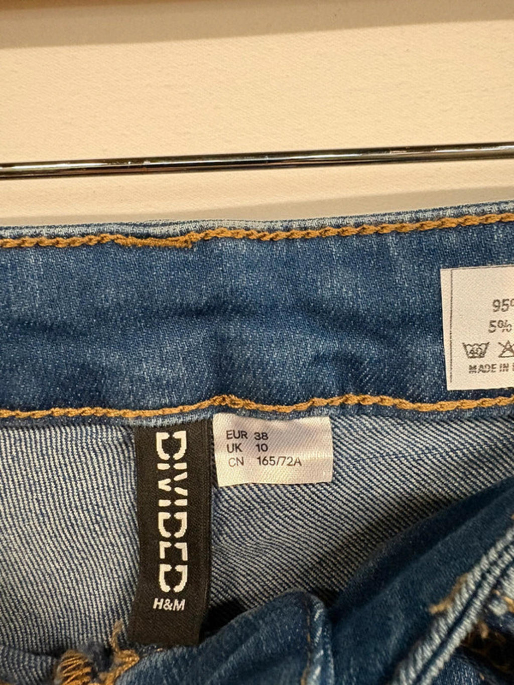 Brand new Divided Blue Jeans 10r