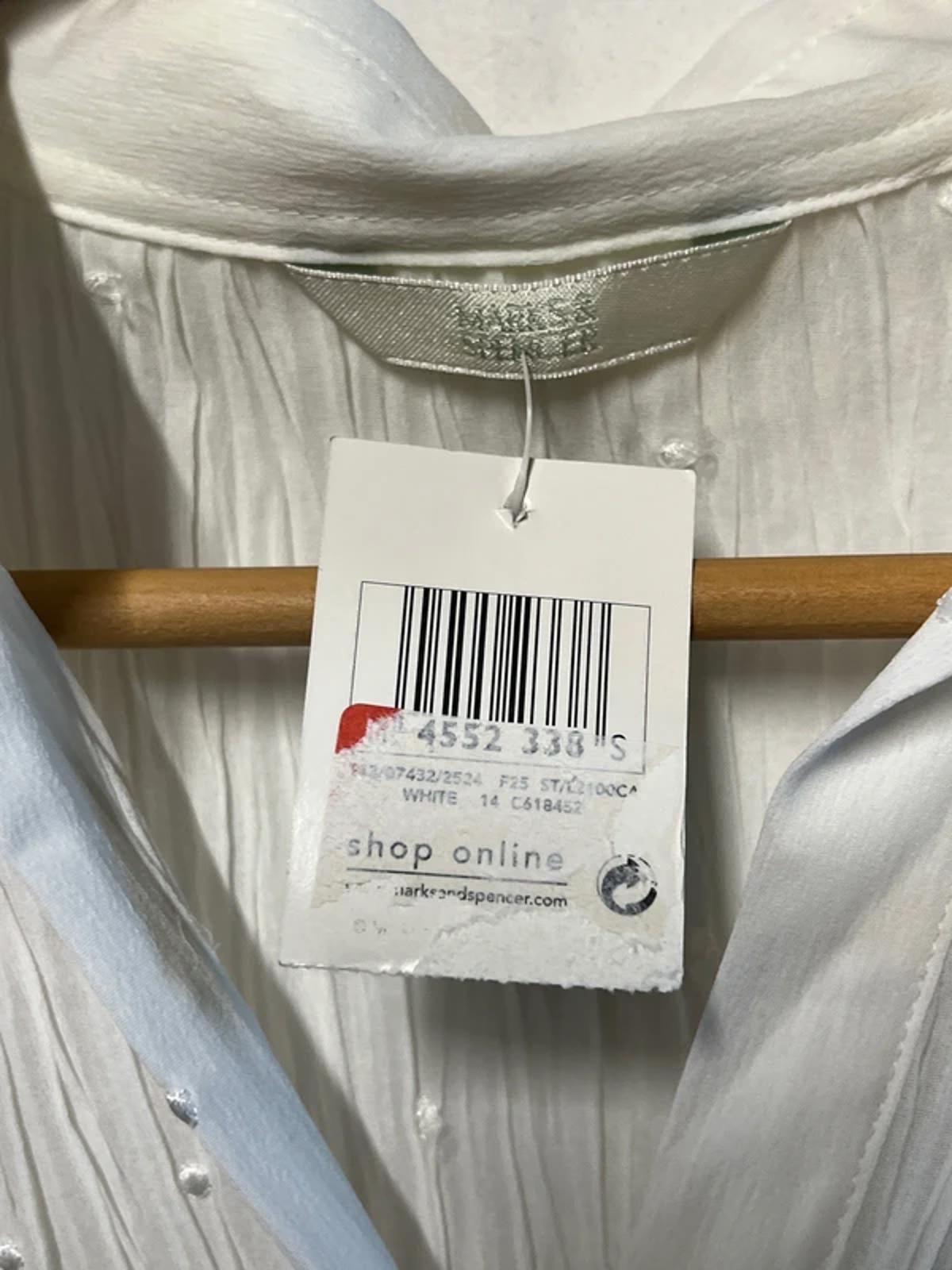 Marks and Spencer’s | 14 | Chic sheer white embroidered classic vest/blouse