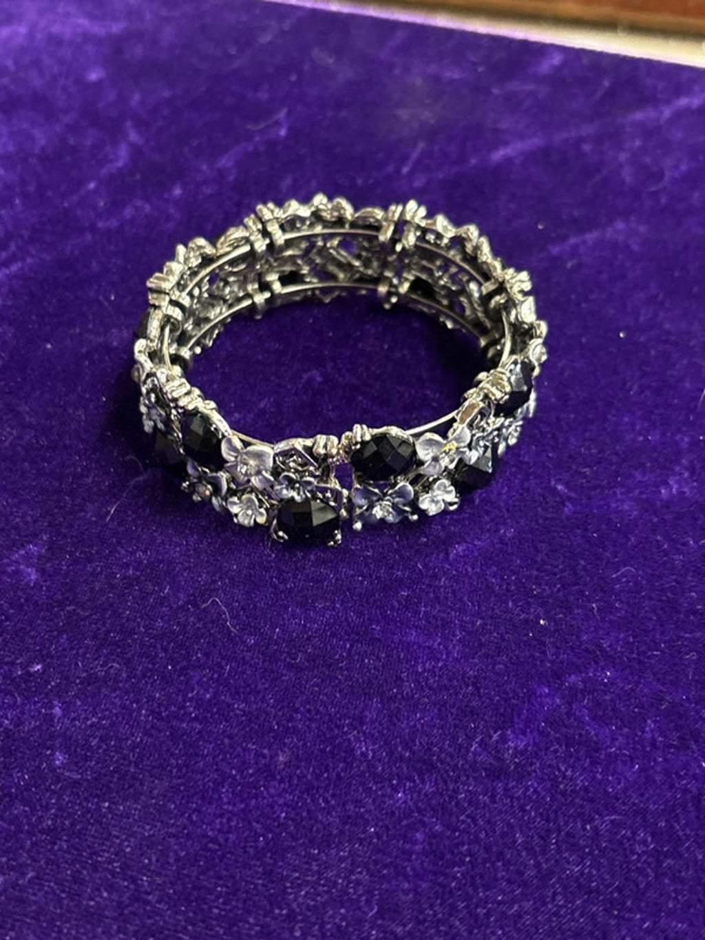 Vintage Floral Bangle | Spring Closure | Black Stones