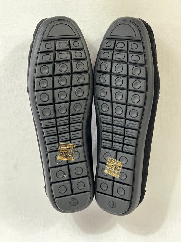 Kelsi | Size 5 | Classic black loafers with gold tone buckle