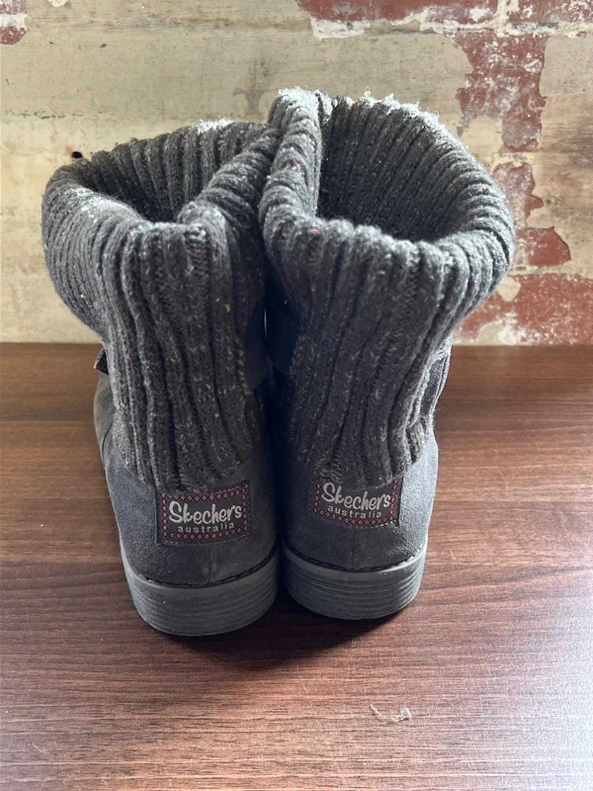Skechers Australia Boots | 7 | Like New