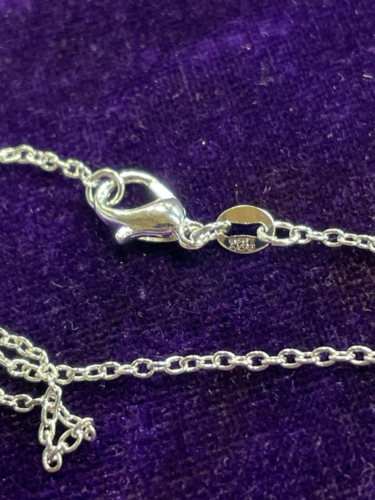 925 Silver Chain | Mother of Pearl Pendant | 26cm
