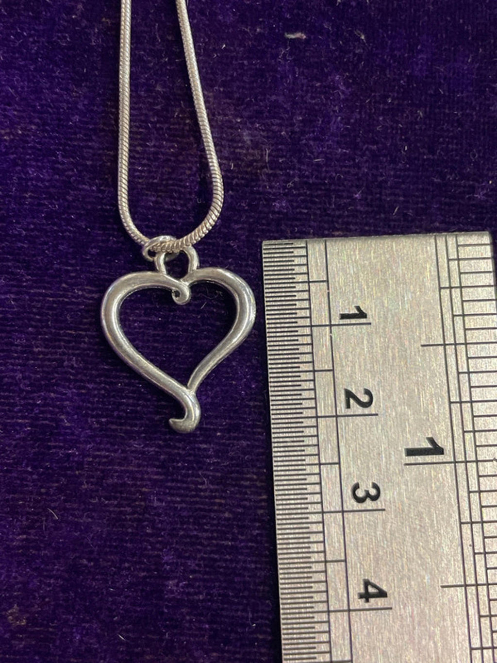925 Sterling Silver | Heart Pendant Necklace | 27cm