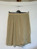 Lucia | 18 | Ladies beige polka dot dress