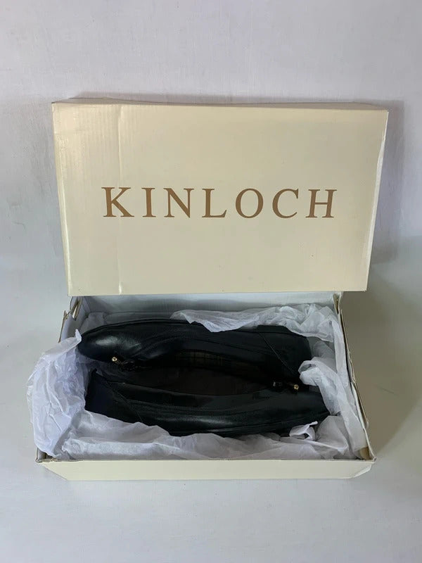 Kinloch | Size 6 | Black patent rim leather ballets with gold trim bows