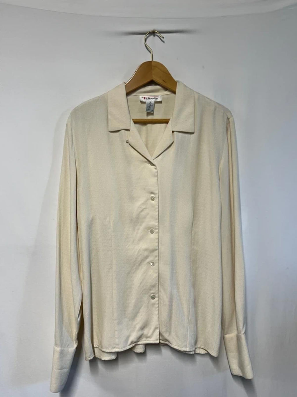 Vintage Talbots | 12 | 100% Silk Cream Blouse |