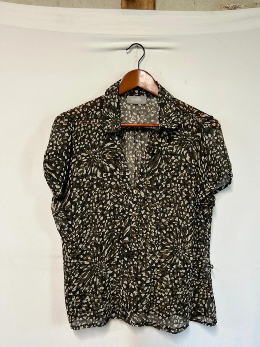Wallis | 14 | Black/Brown Abstract Shirt