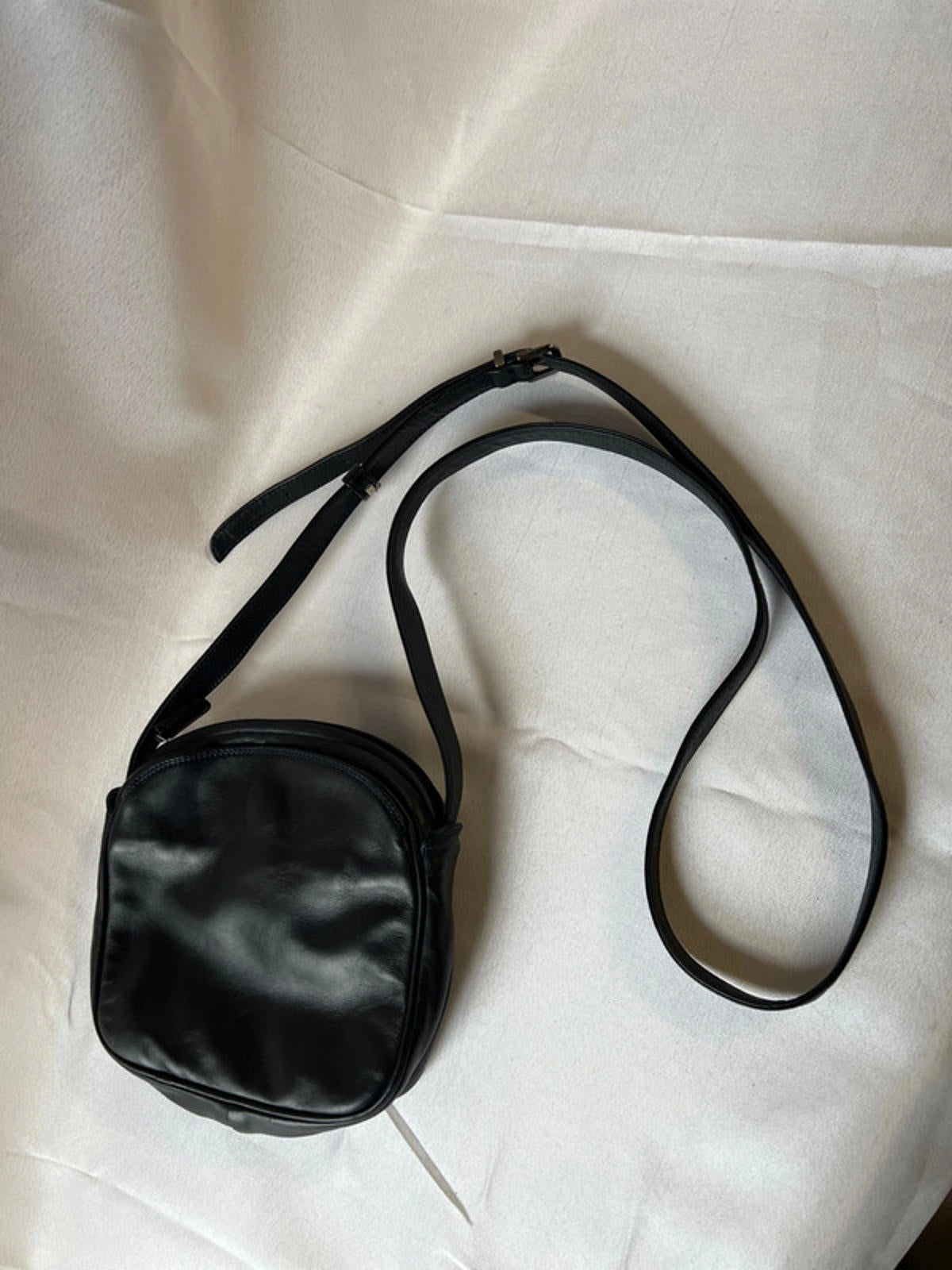 Vintage Enny Shoulderbag | Black Soft Italian Leather Shoulderbag