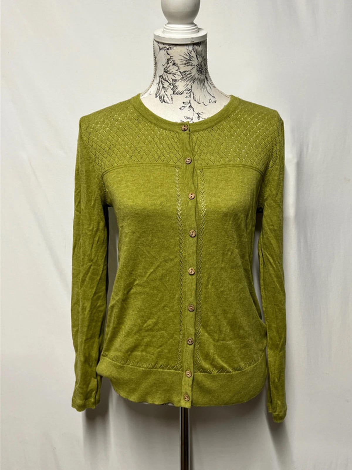Beacan Cove | 12 | Green Cardigan | Cotton