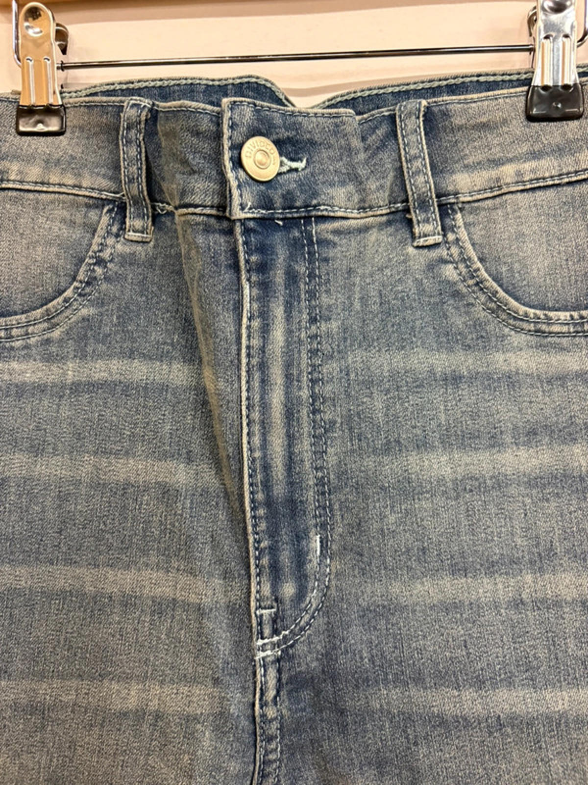 Brand new Divided blue jeans 16r