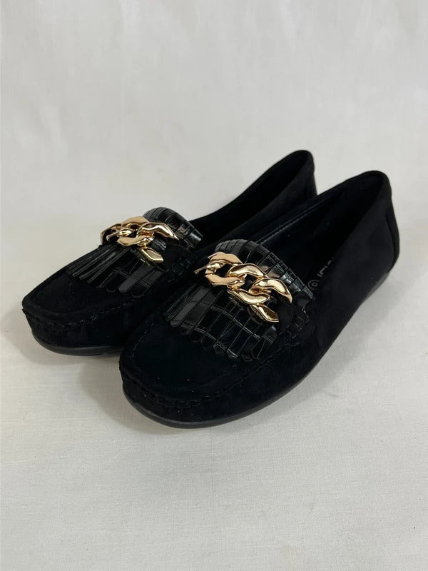 Kelsi | Size 5 | Classic black loafers with gold tone buckle