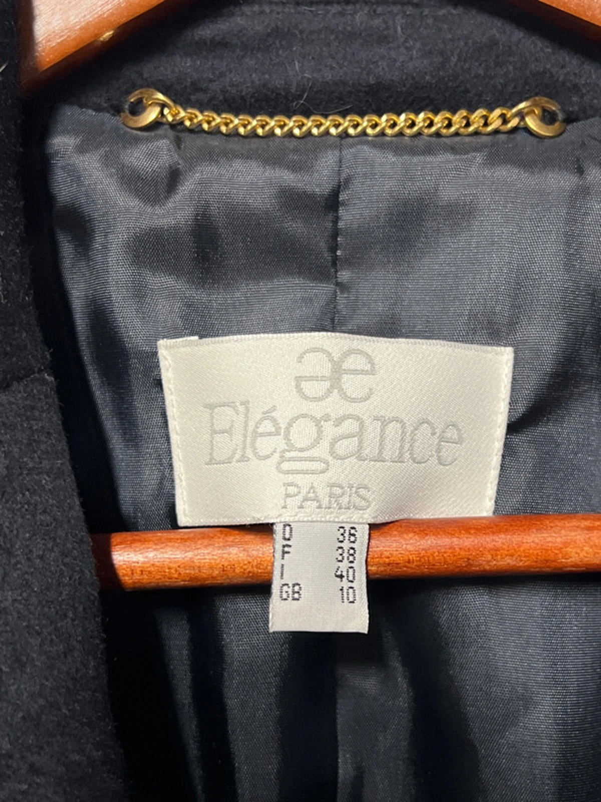AE Elegance | 10 | Navy Trenchcoat