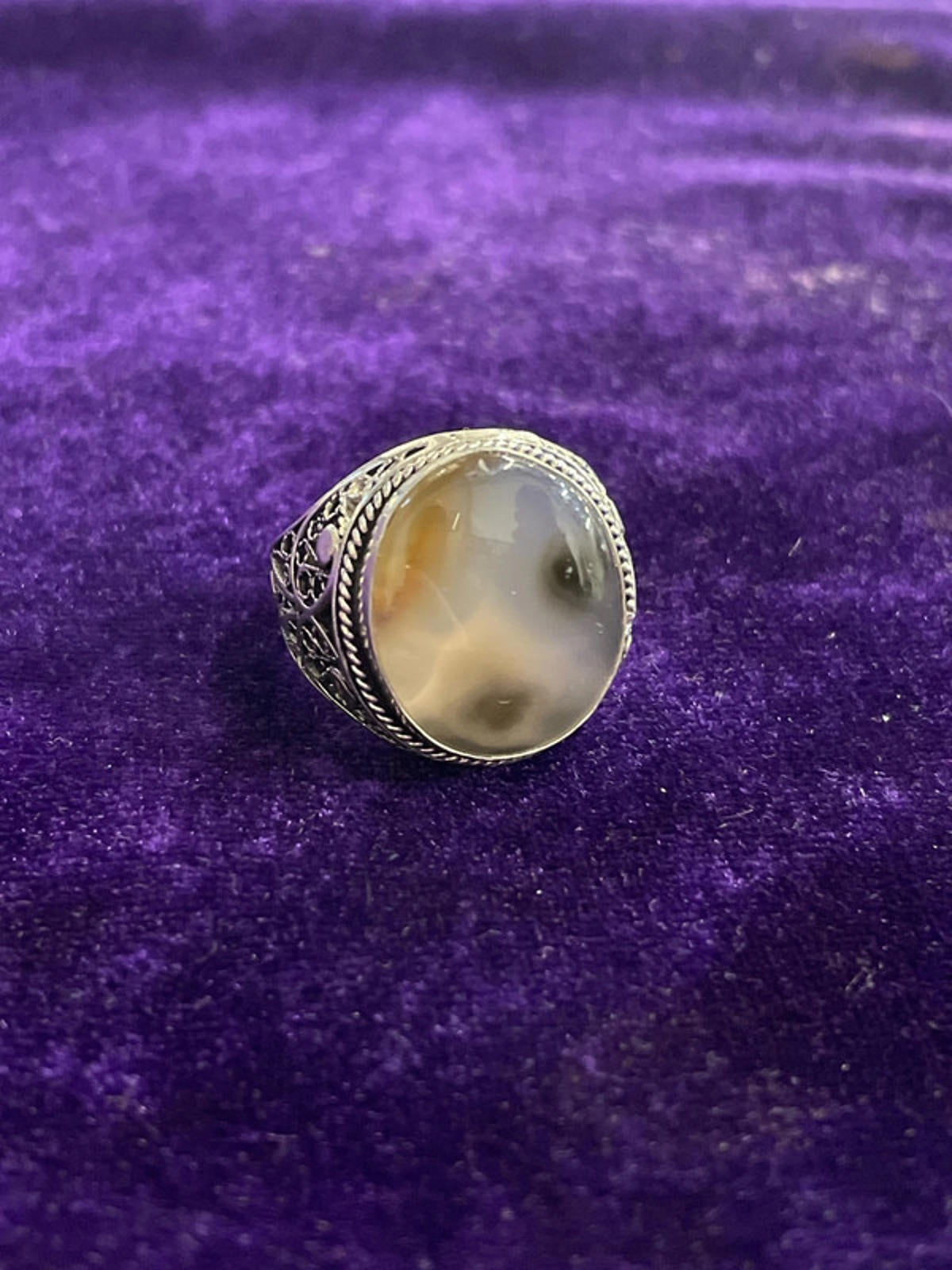 Silver and Chalcedony ring