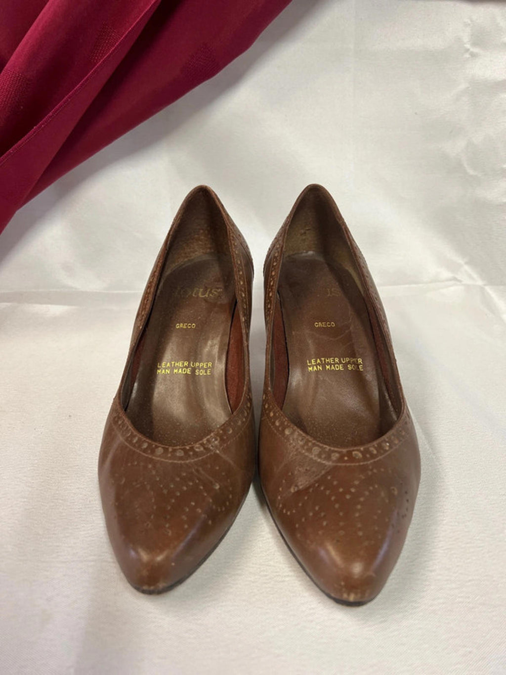 Vintage Lotus | 5.5| Tan Brogue Heels |