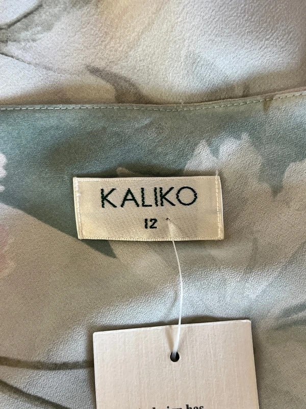 Kaliko | Size 12 | 100% Silk Chic Floral Blouse