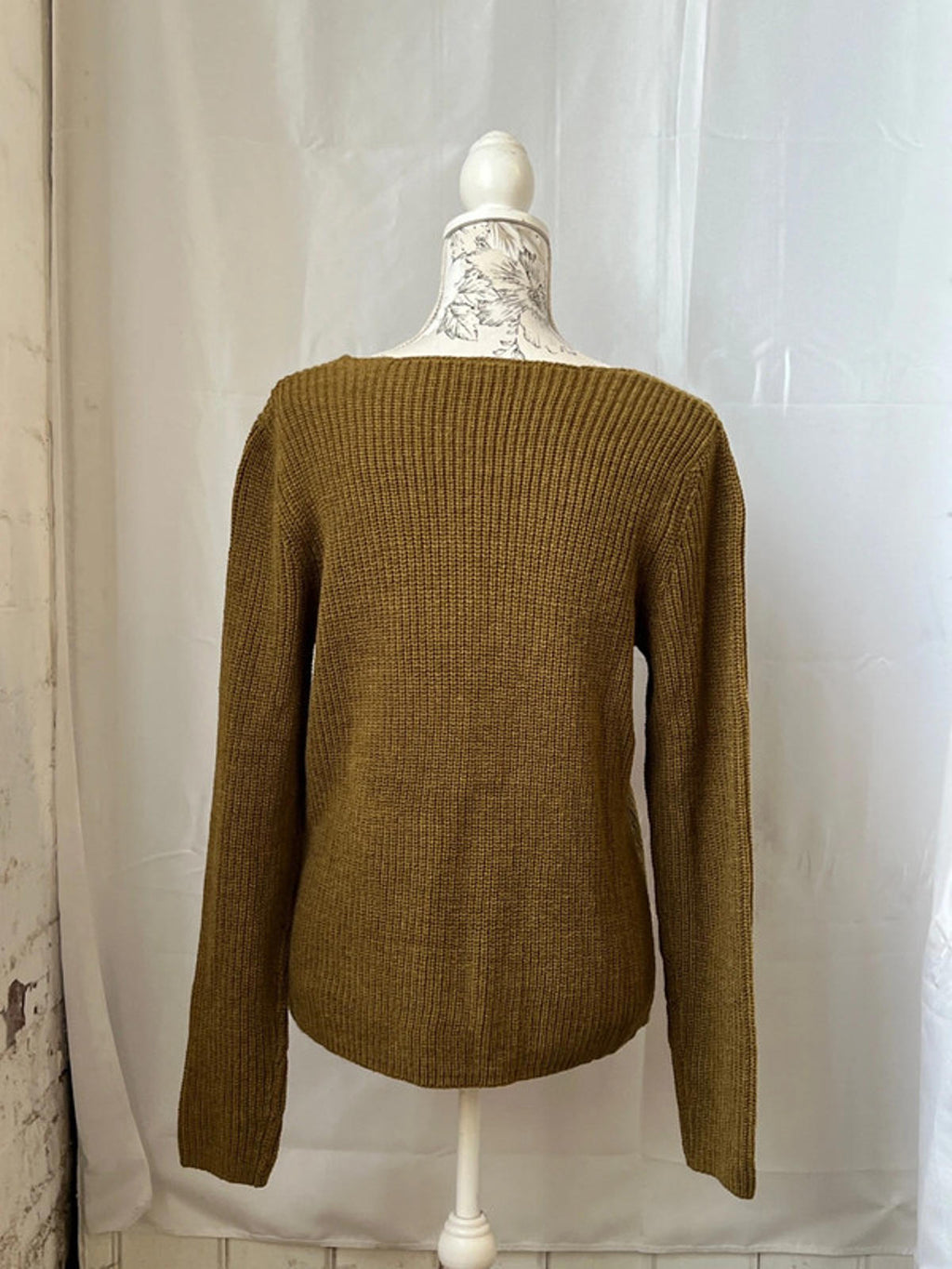 Vila | M | V neck Jumper | Like New