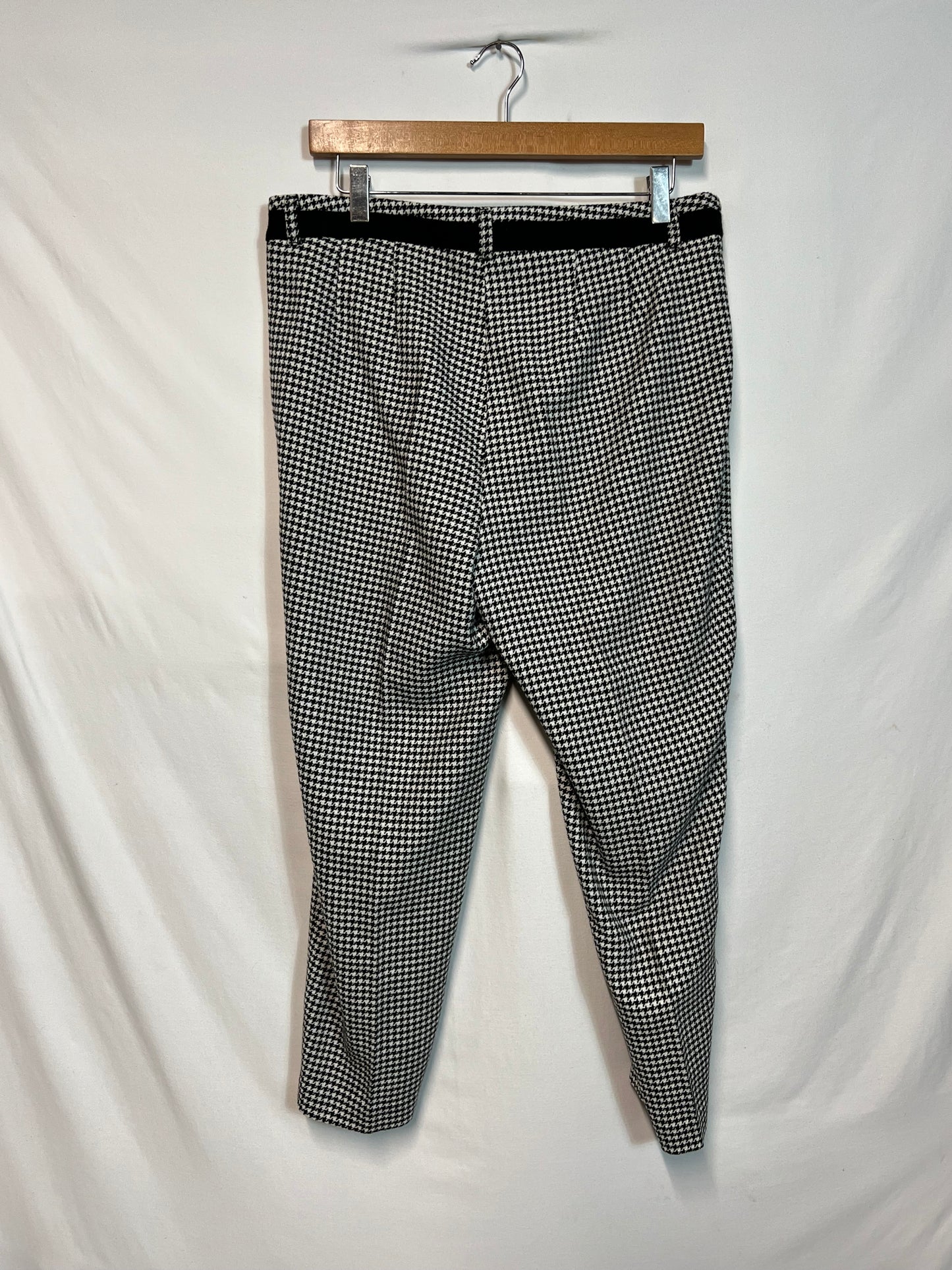 Betty Barclay | Size 14 Dog Tooth Trousers
