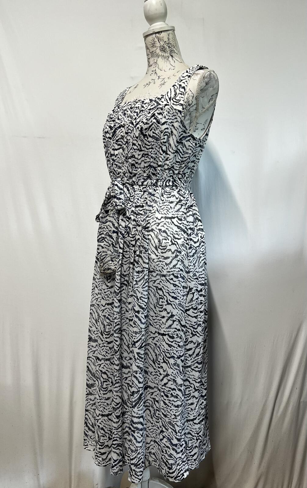 DKNY A-Line Maxi Dress | Size 12| Excellent Condition | Adjusted Straps
