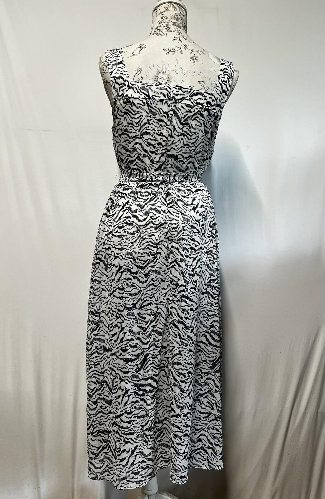 DKNY A-Line Maxi Dress | Size 12| Excellent Condition | Adjusted Straps