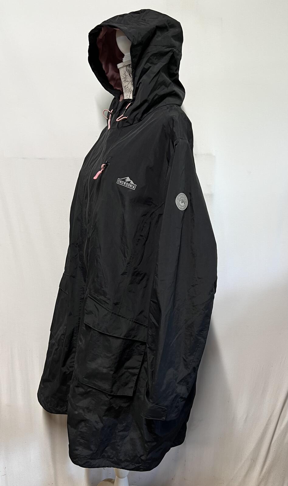 Snowdonia | Size 12 | Black Waterproof Coat/Windbreaker