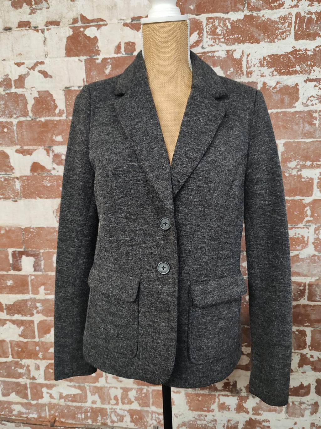 Cambridge | UK 14 | Dark Grey Blazer | Polyester/Viscose