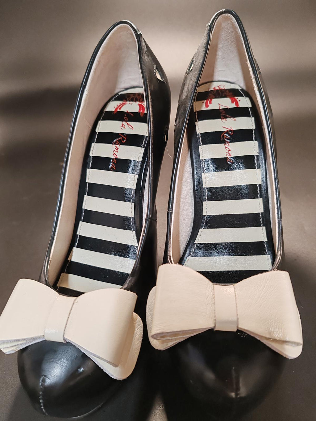 Lola Ramona Black and White Bow High Heel Shoes Size 5