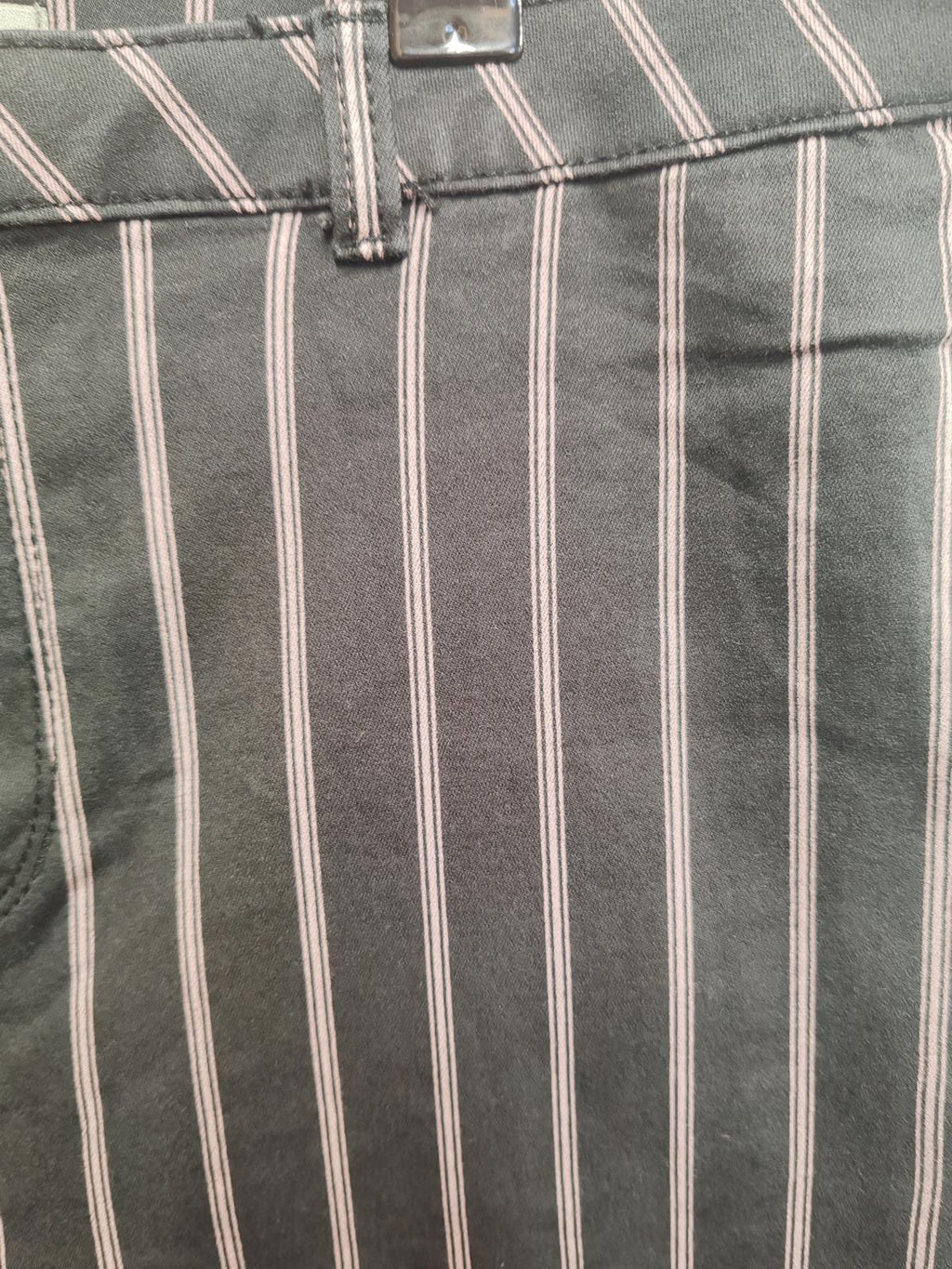 Clock House | 44R | Black Striped Jeans