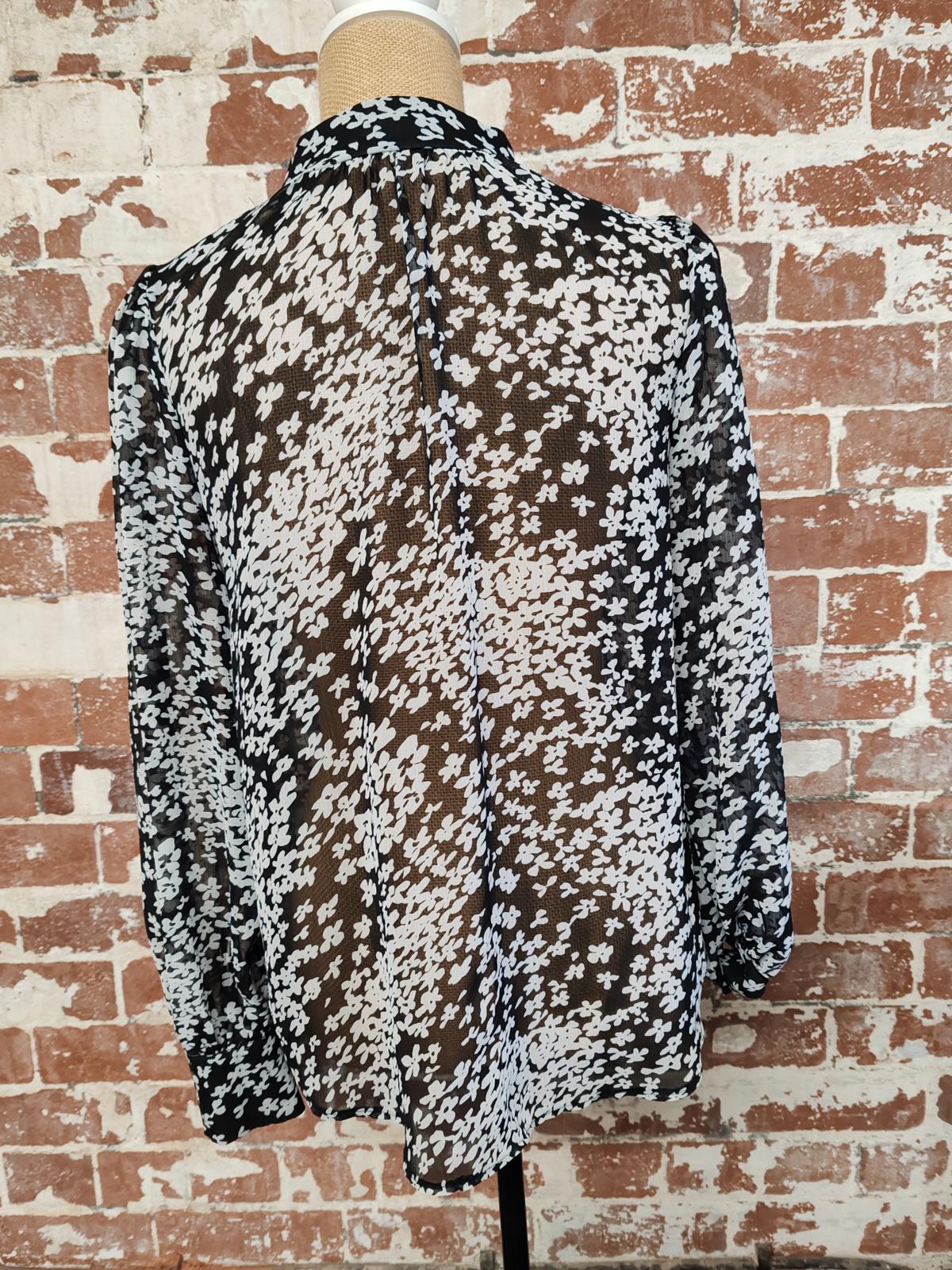 Lipsy | UK 10 | Black & White Floral | Polyester