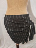 H&M | UK M | Black & Gold Mini Skirt | Polyester