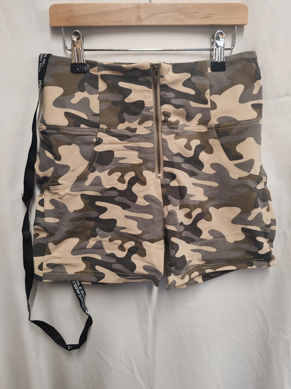 HUGZ JEANS | UK 10 | Camo Shorts | Cotton