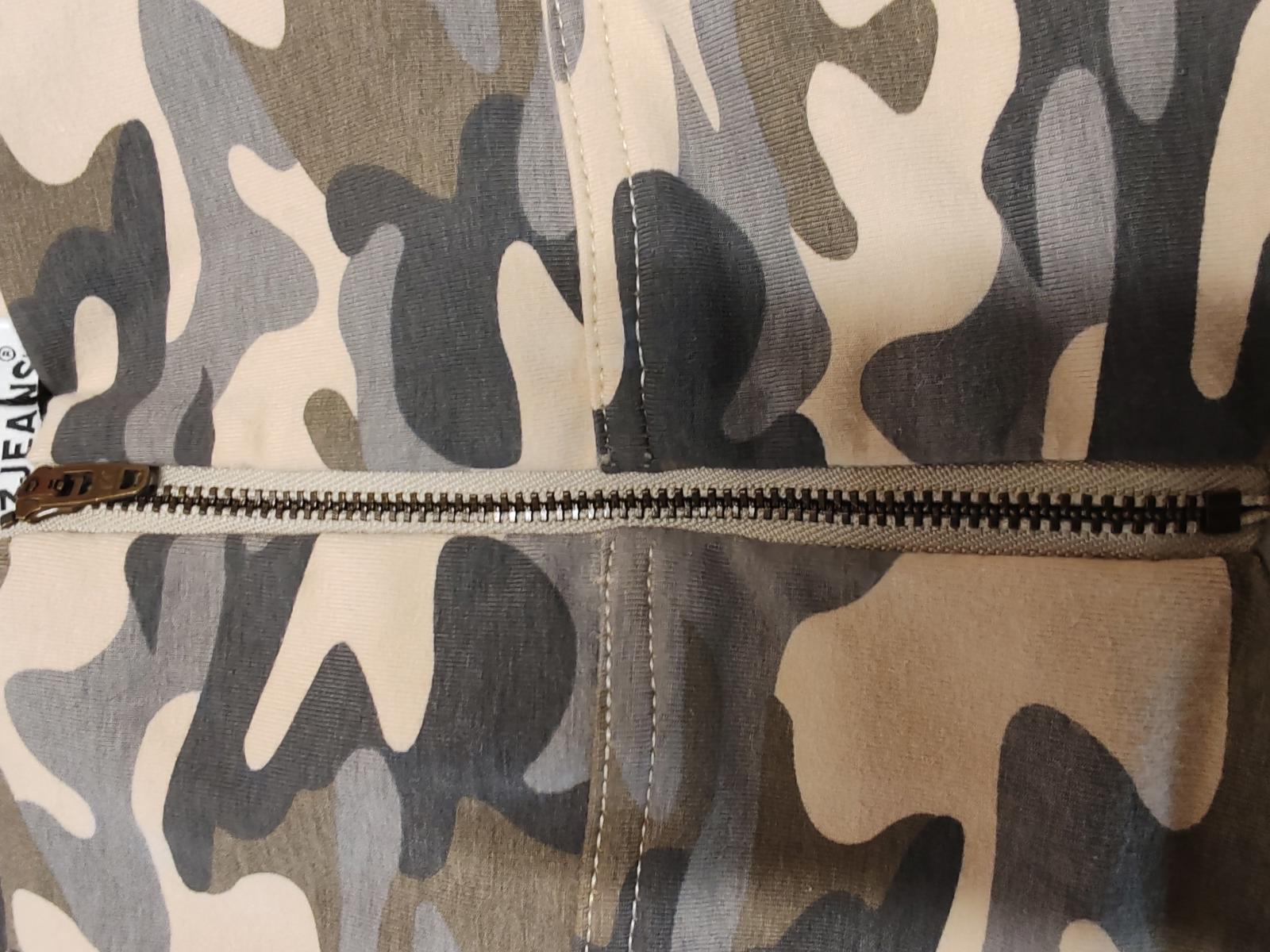HUGZ JEANS | UK 12 | Camouflage Leggings | Cotton