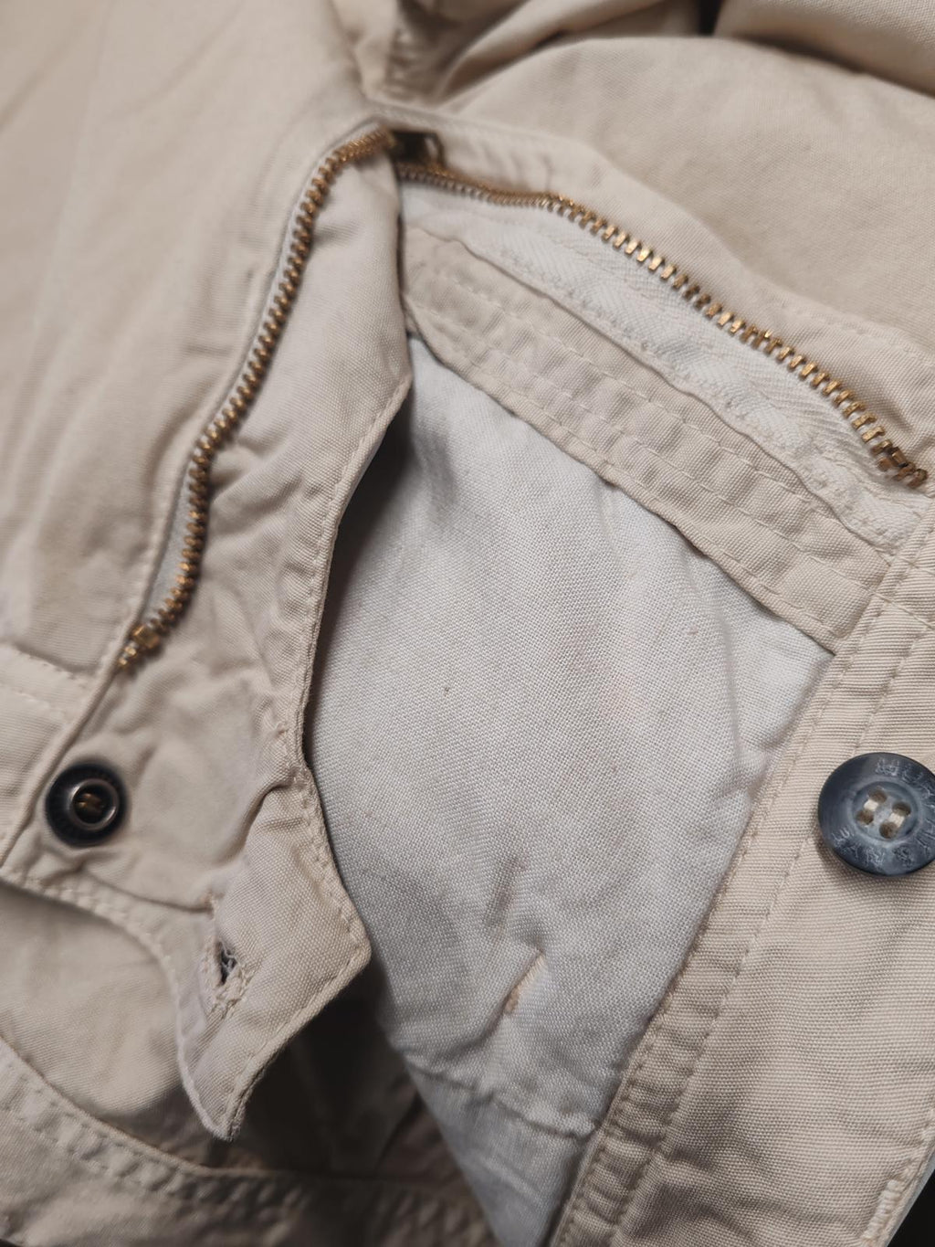 Murphy & Nye | Size 32 | Beige Trousers | Cotton