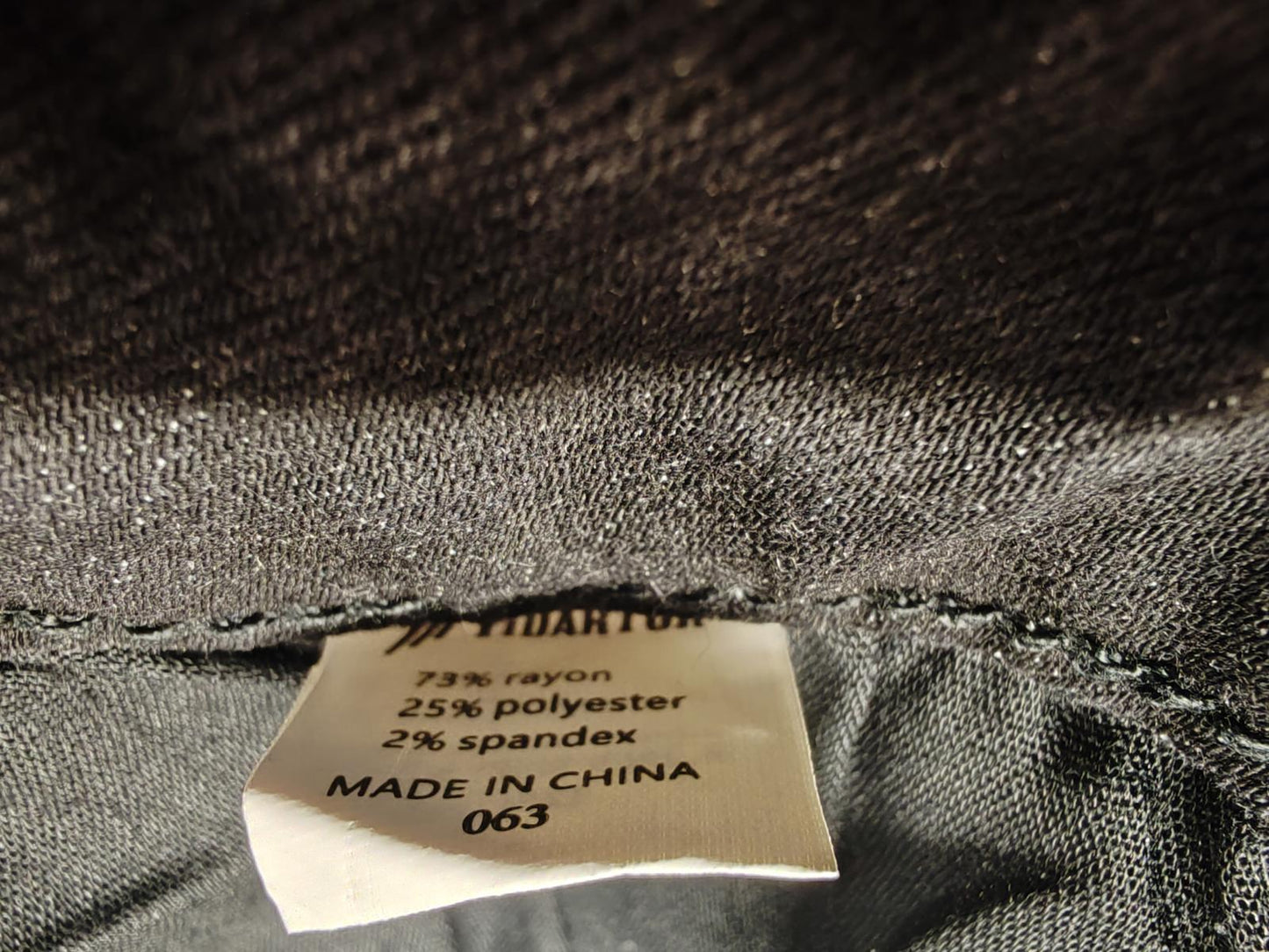 Yidarton | Size M | Black Jeans | Rayon