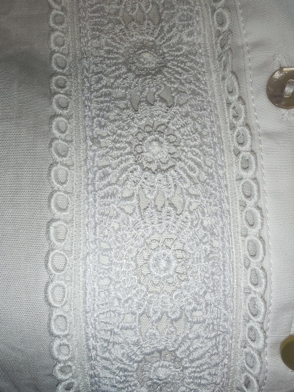 Tinta Spain | UK 14 | White Embroidered Shirt | Mixed Materials