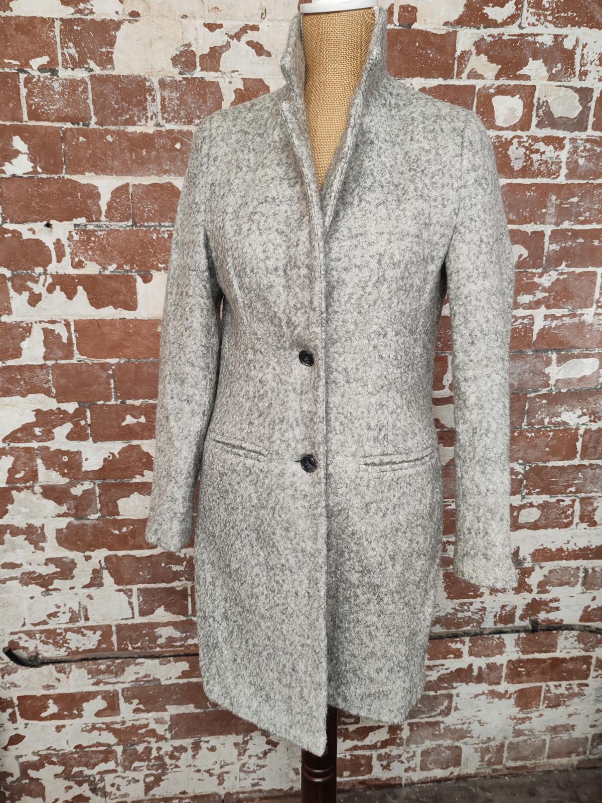 Formula Joven | 40 | Grey Wool Coat | Wool Blend