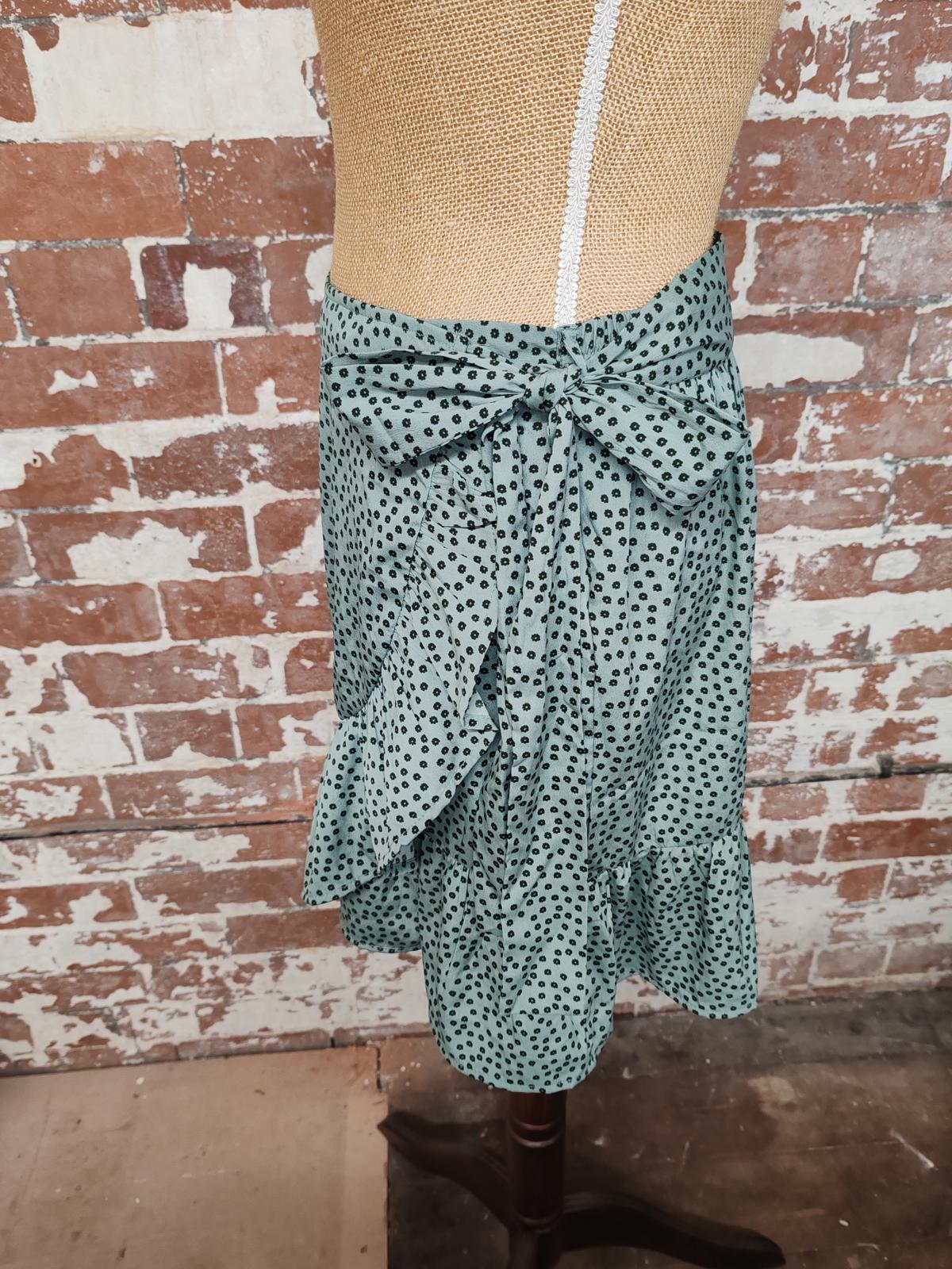 Only | L | Floral Green Skirt | Polyester