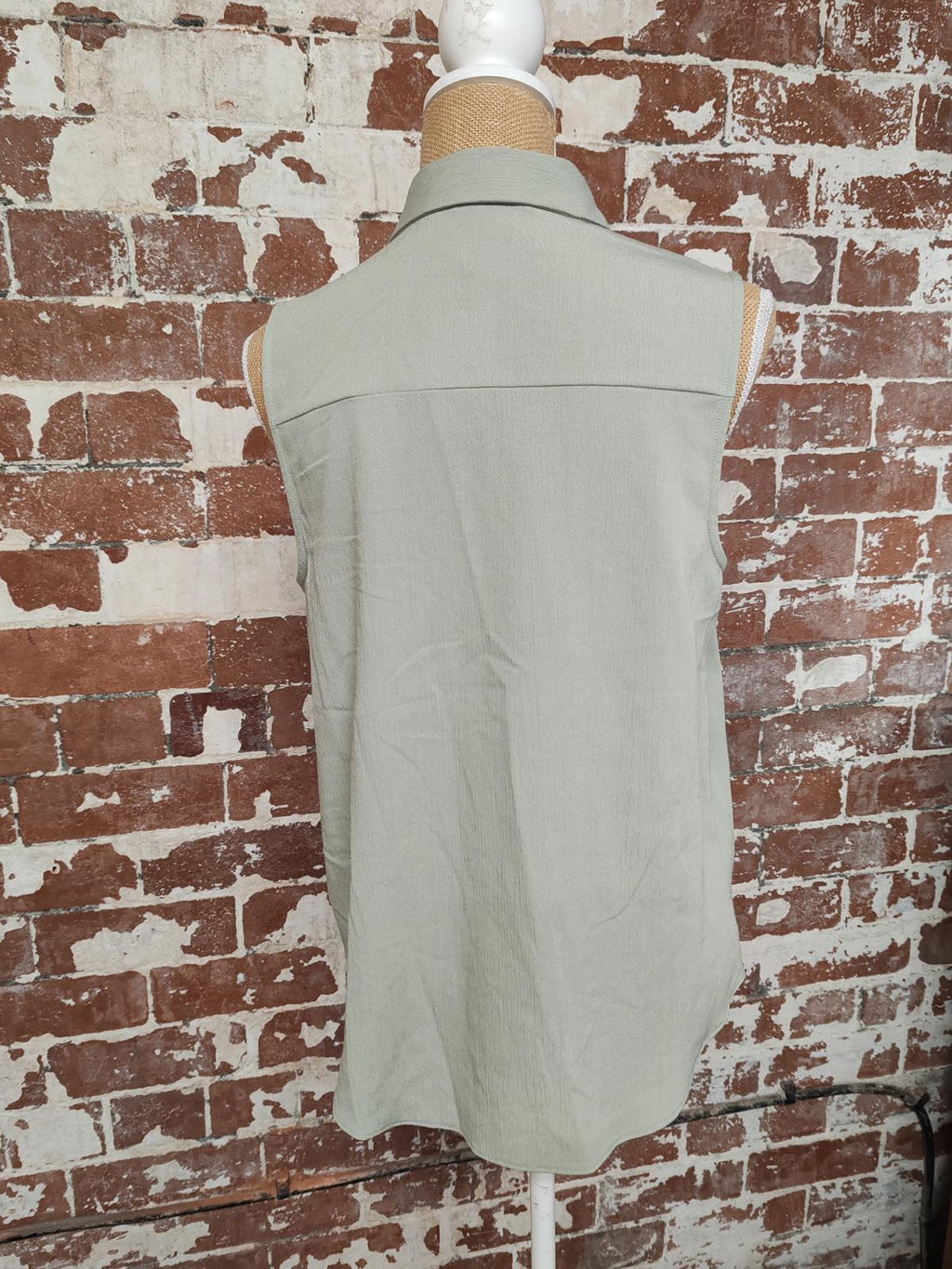 Papaya | UK 12 | Green Sleveless Shirt | Polyester