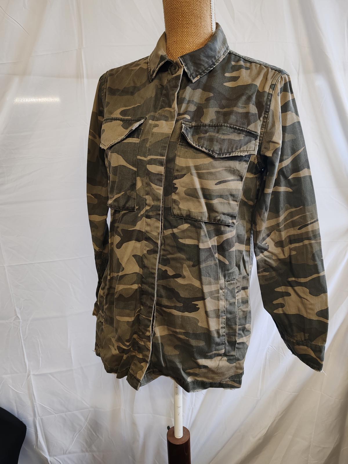 Topshop | UK 8 | Camouflage Distressed Jacket | Cotton