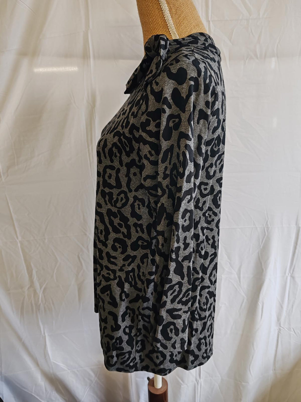 Masai | UK L | Grey Leopard Print Top | Viscose