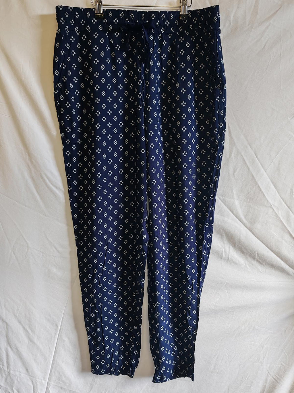 Primark | UK 14 | Navy Pants | Viscose