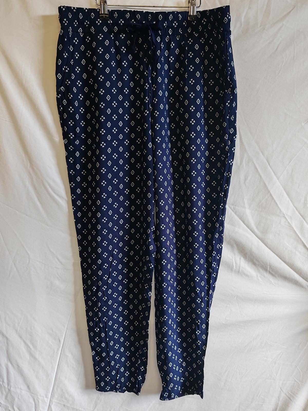 Primark | UK 14 | Navy Pants | Viscose