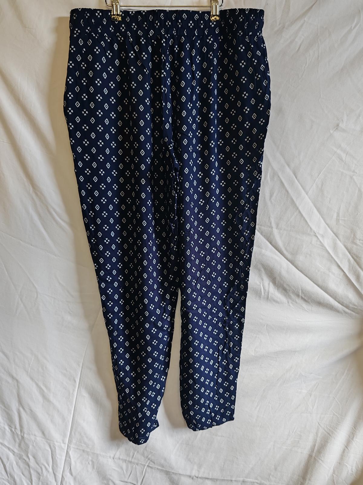 Primark | UK 14 | Navy Pants | Viscose