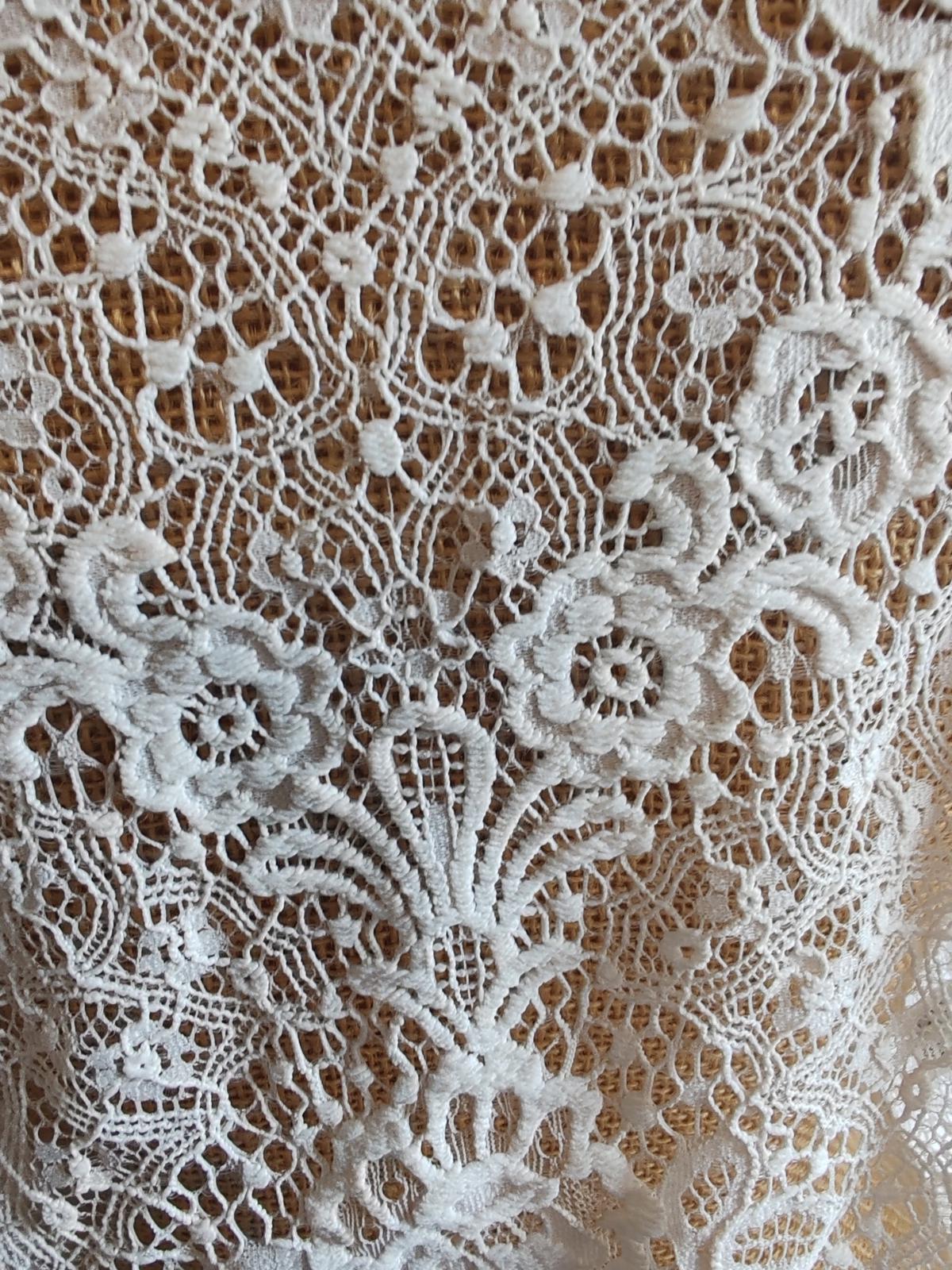 Bianco | 2XL | Lace Bolero Jacket | Polyester UK18