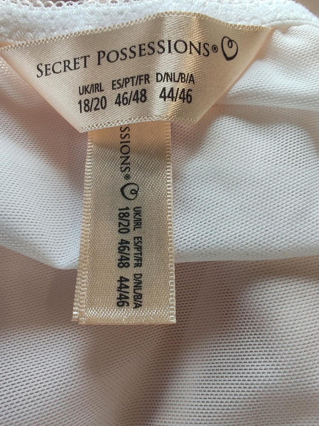 Secret possession | UK 18/20 | White Knickers | Polyamide