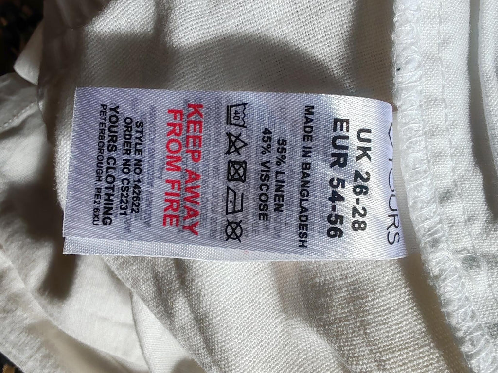 Yours | UK 26-28 | Chic white trousers | Linen
