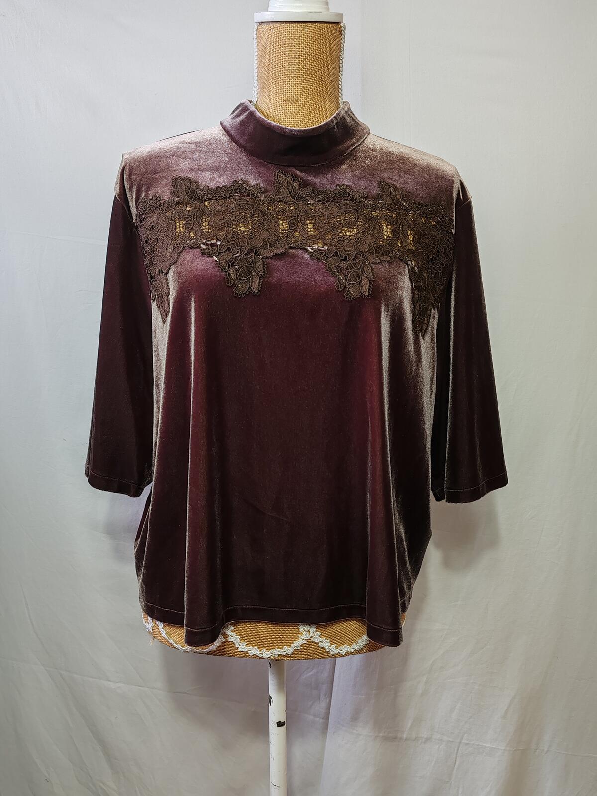M&s | UK 20 | Brown velvet Tshirt | Polyester