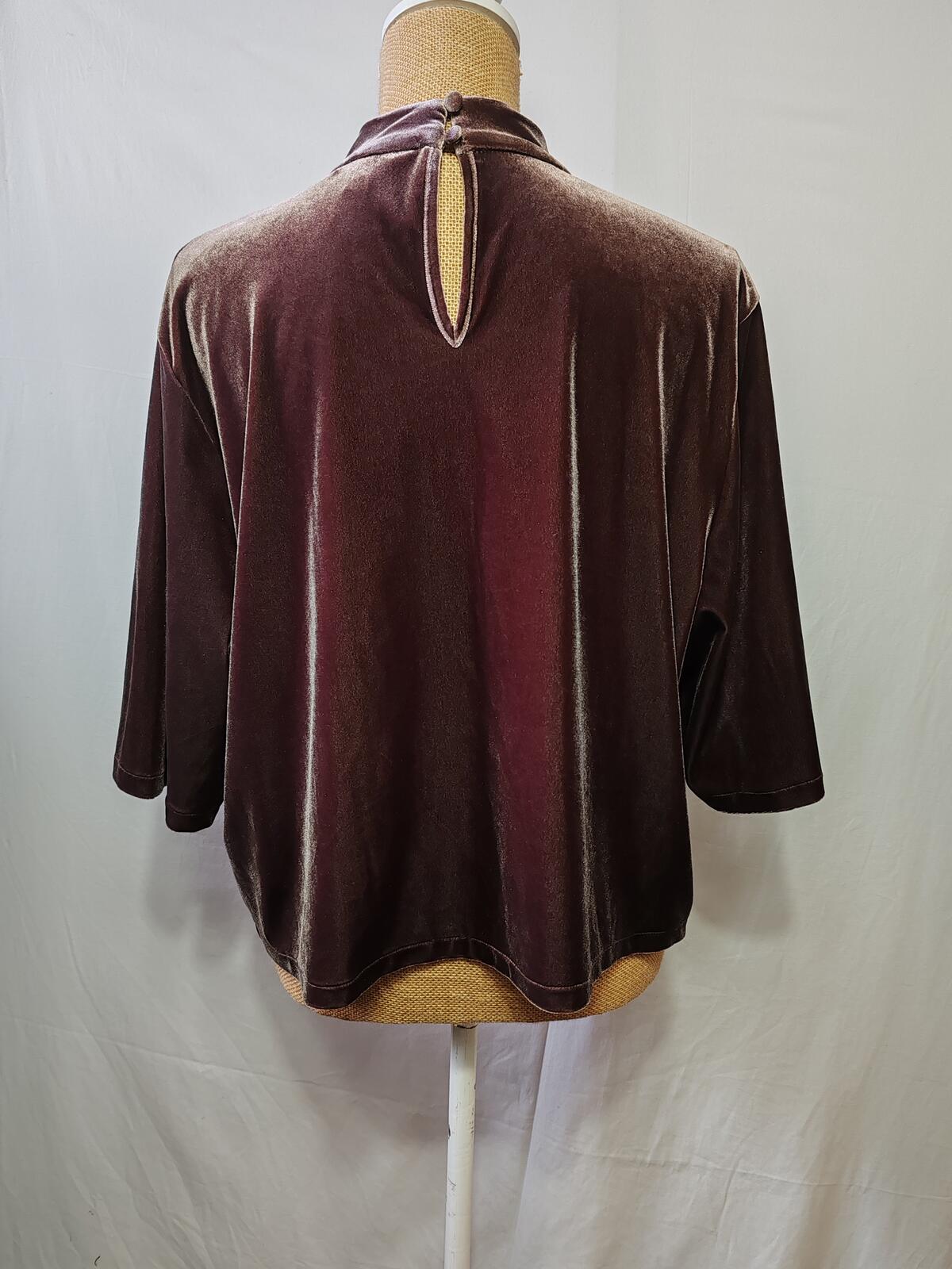 M&s | UK 20 | Brown velvet Tshirt | Polyester